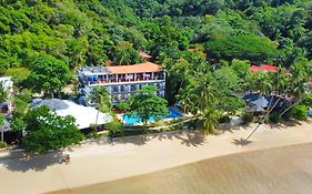 Doublegem Beach Resort And Hotel